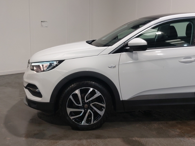 Vauxhall Grandland X 1.5 Turbo D Tech Line Nav Black #19
