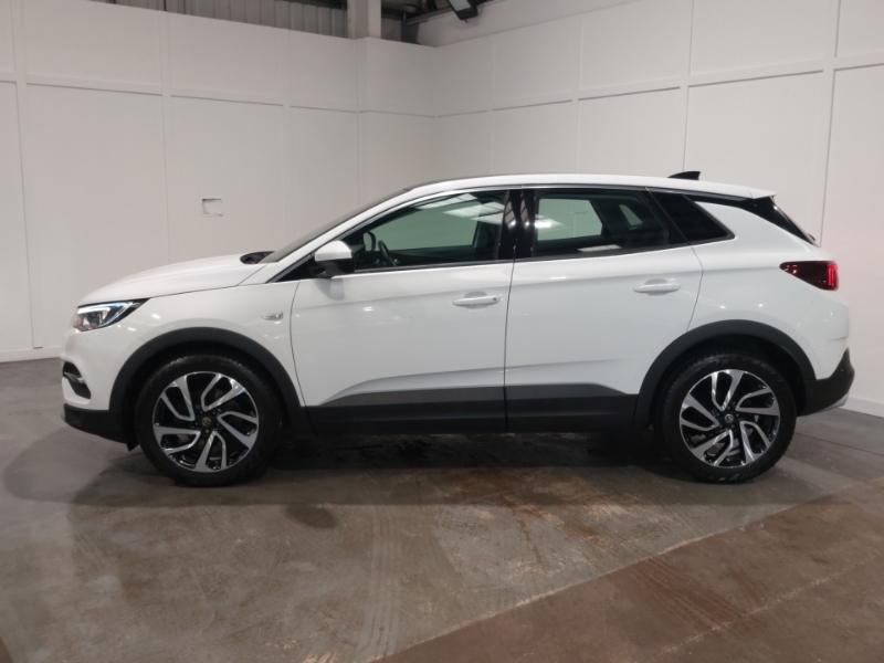 Vauxhall Grandland X 1.5 Turbo D Elite Nav White #4