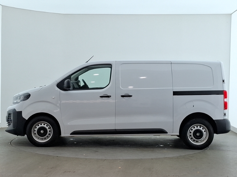 Vauxhall Vivaro 1.5 Turbo D 120 Prime H1 Van White #4