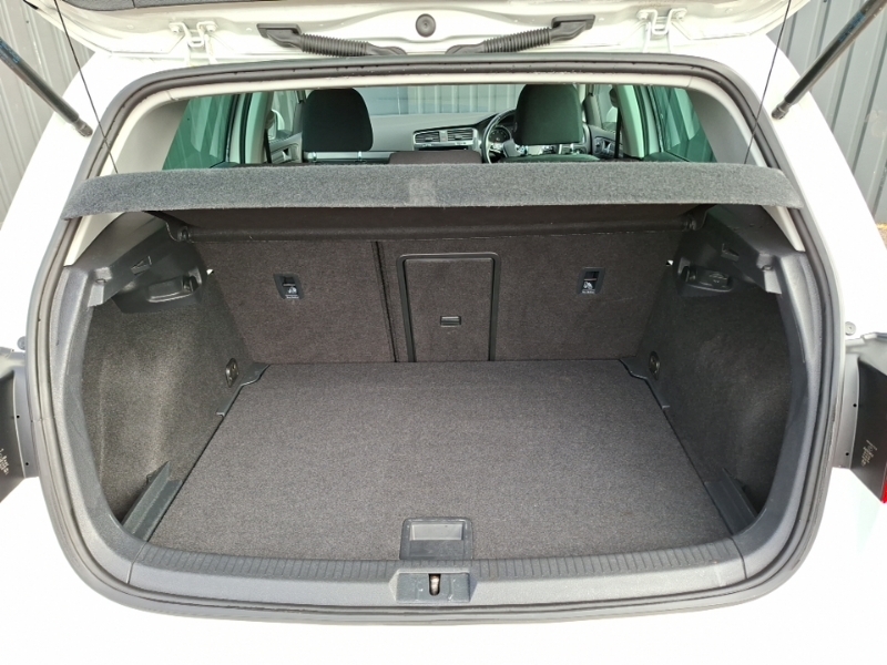 Volkswagen Golf Gte Advance  #18