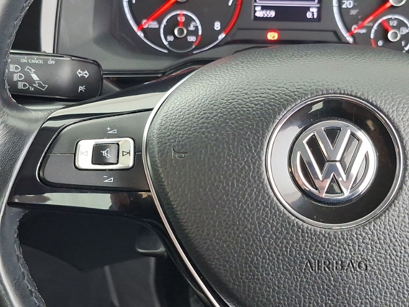 Volkswagen Polo Hatchback White #12