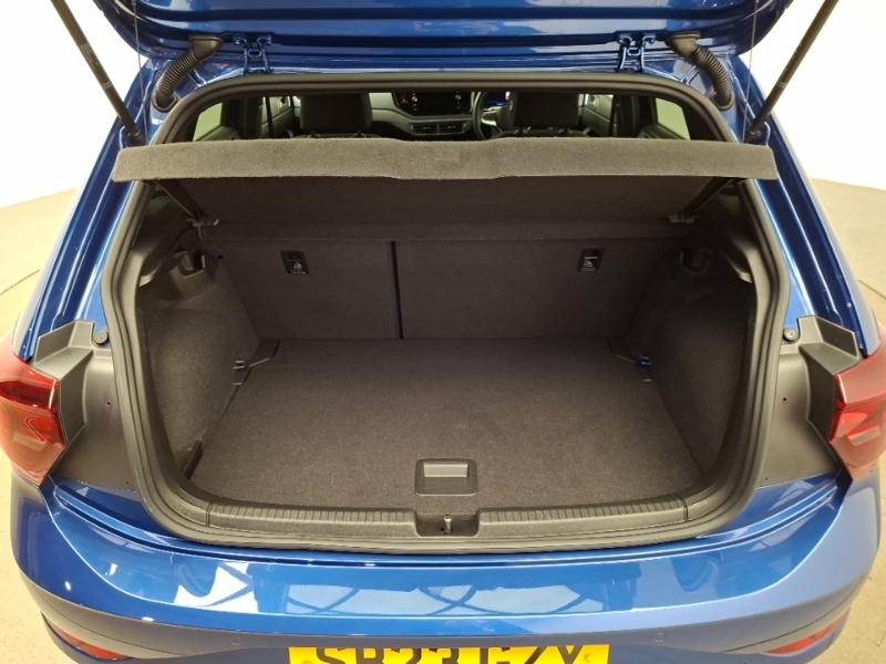 Volkswagen Polo Hatchback White #17