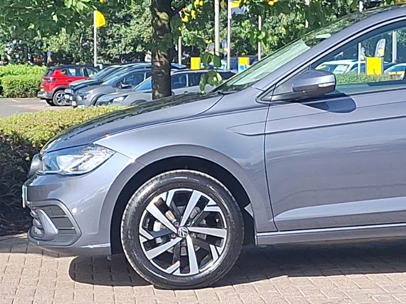 Volkswagen Polo Hatchback Black #19