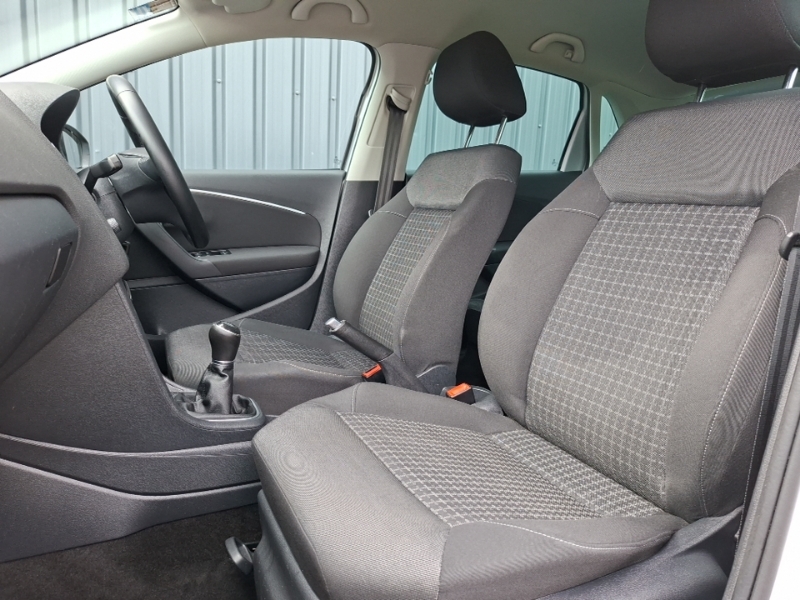 Volkswagen Polo 1.0 Match Silver #5