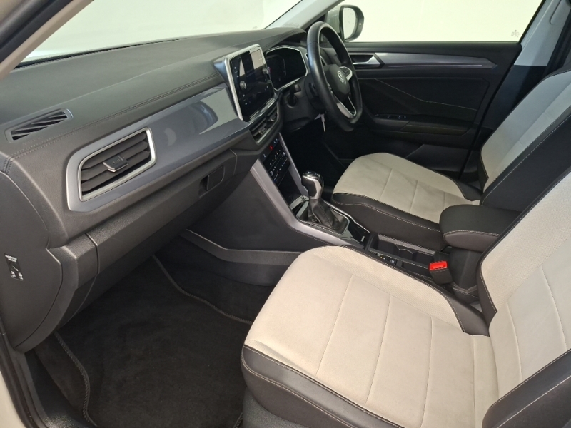 Volkswagen T-Roc 1.5 Tsi Style Dsg Grey #5