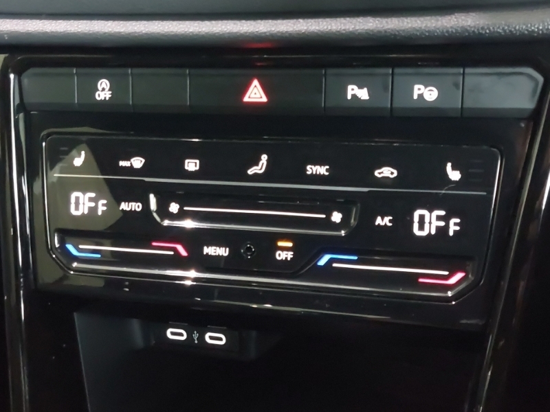 Volkswagen T-Roc 1.0 Tsi Life Black #15