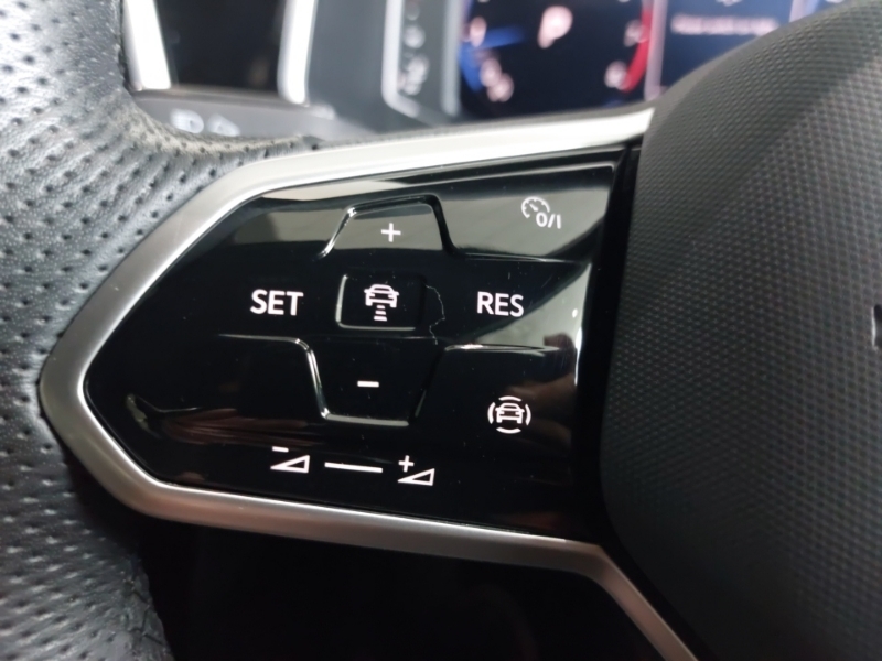 Volkswagen T-Roc 1.0 Tsi Life Black #12
