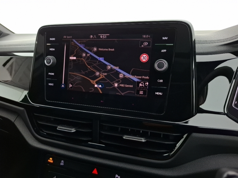 Volkswagen T-Roc Style Black #10