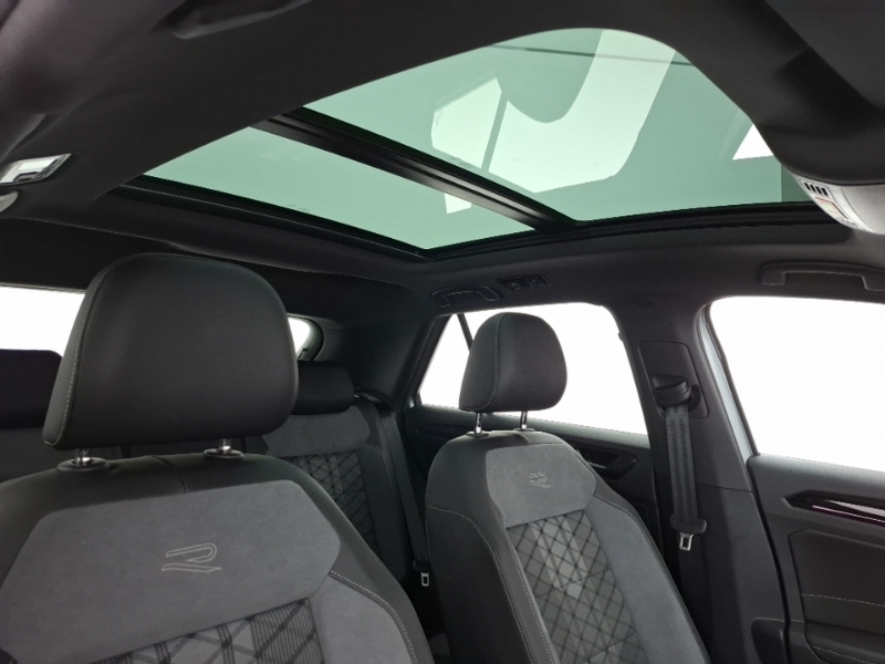 Volkswagen T-Roc Style Black #17