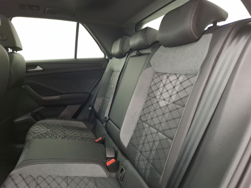 Volkswagen T-Roc 1.5 Tsi Black Edition Plus Dsg Silver #6