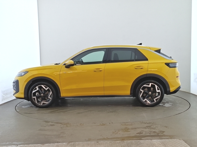 Volkswagen T-Roc 1.5 Etsi 150 R-line Dsg Yellow #4