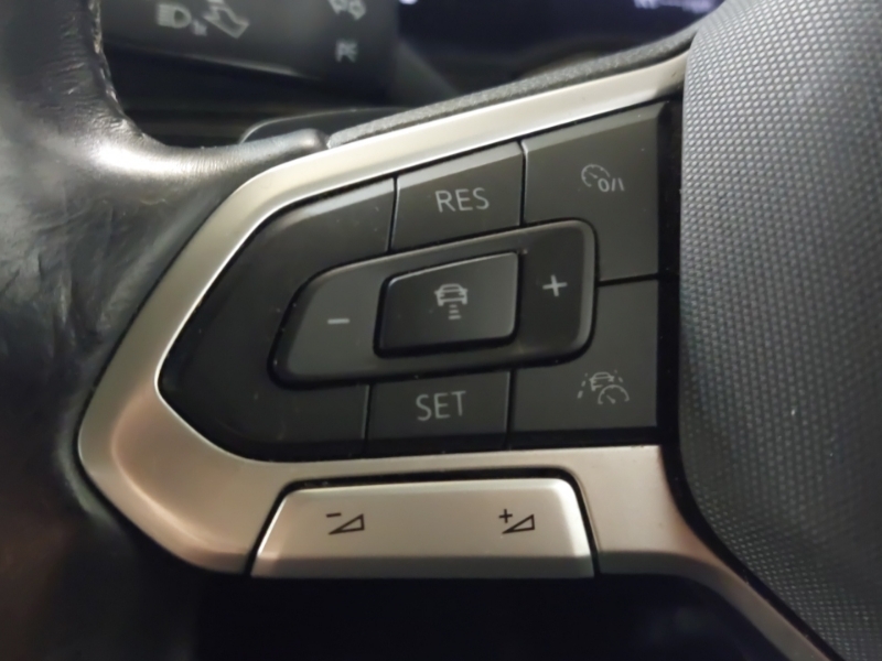 Volkswagen Taigo Hatchback Grey #12