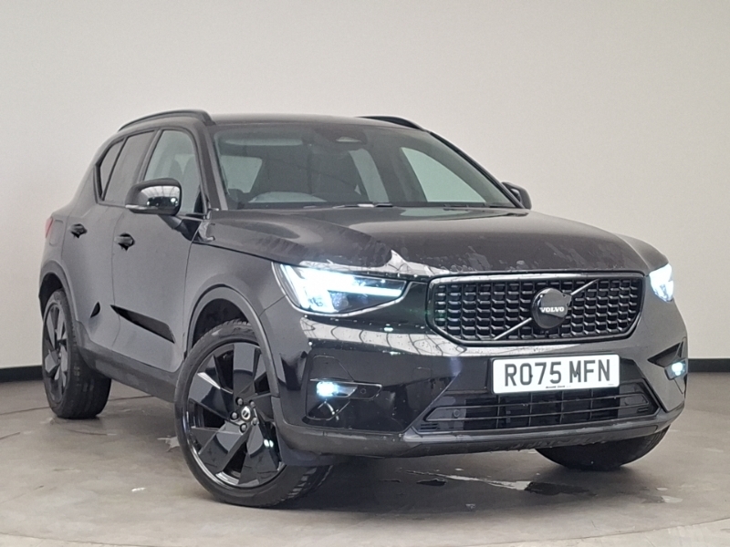 Volvo XC40 2.0 B4p Plus Black Edition Black