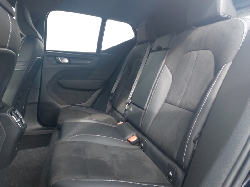 Volvo XC40 175Kw Recharge Ultimate 69Kwh Black #6