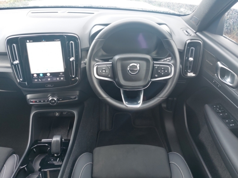 Volvo XC40 Recharge Plus #8