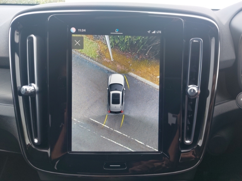 Volvo XC40 Recharge Plus #9