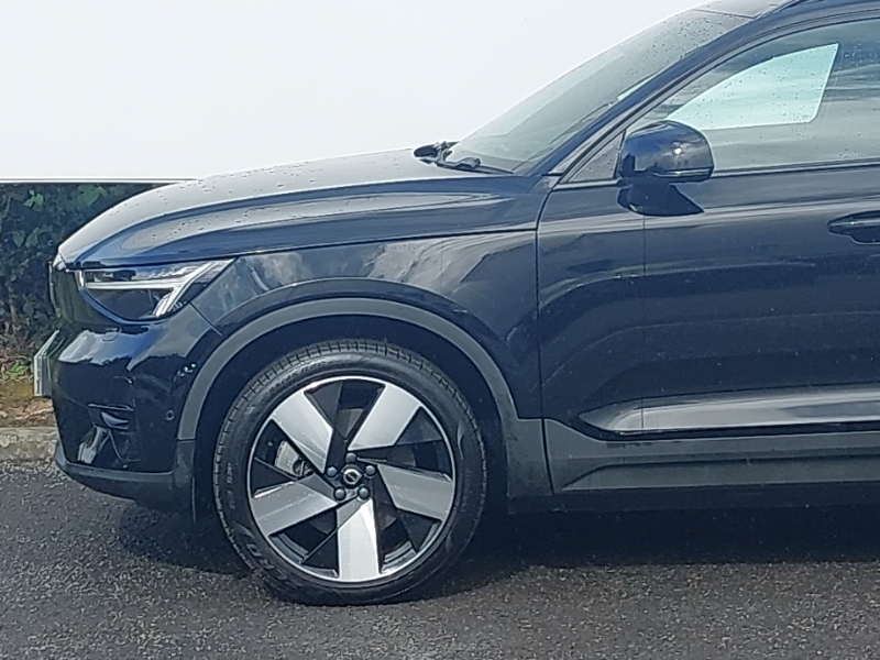 Volvo XC40 Recharge Plus #19