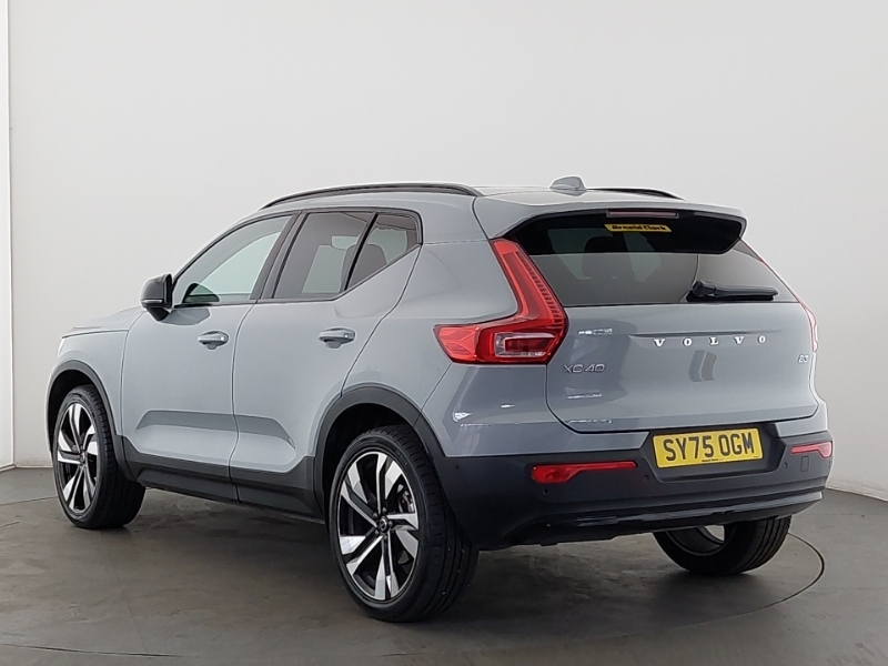 Volvo XC40 2.0 B3p Ultra Dark Grey #2