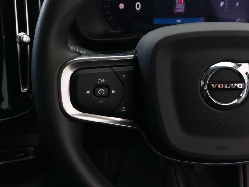 Volvo XC40 2.0 B3p Plus Dark Grey #12