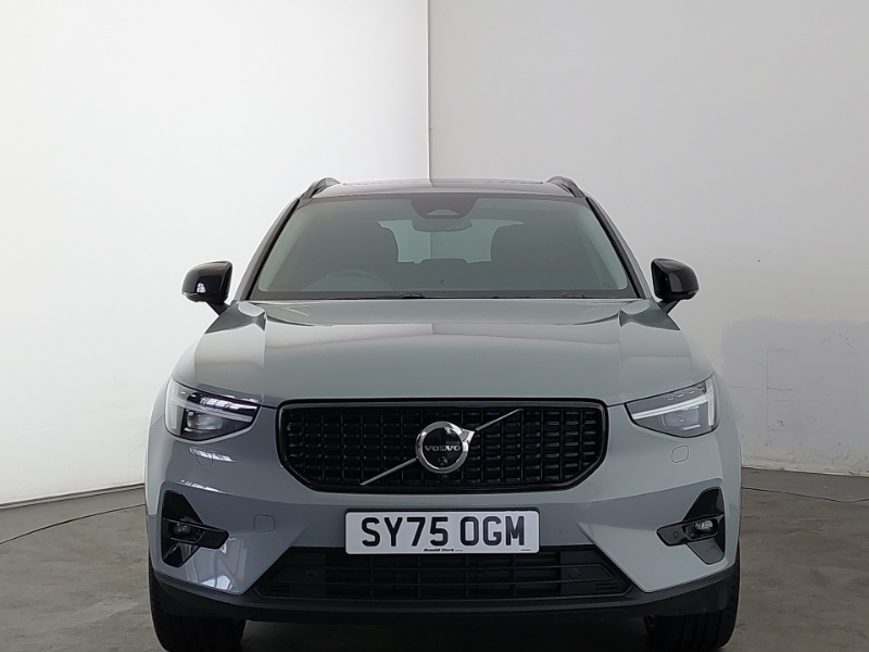 Volvo XC40 2.0 B3p Plus Dark Grey #14