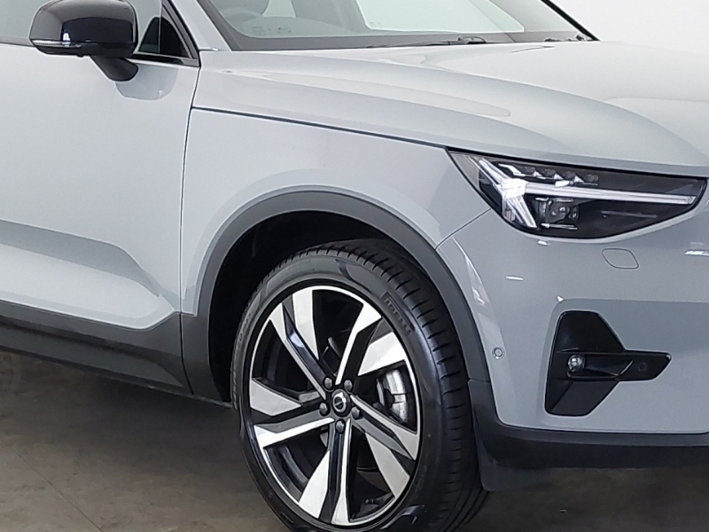 Volvo XC40 2.0 B3p Plus Dark Grey #20