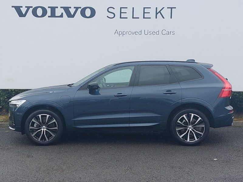 Volvo XC60 2.0 T8 455 Rc Phev Ultimate Dark Awd Gtron Blue #4