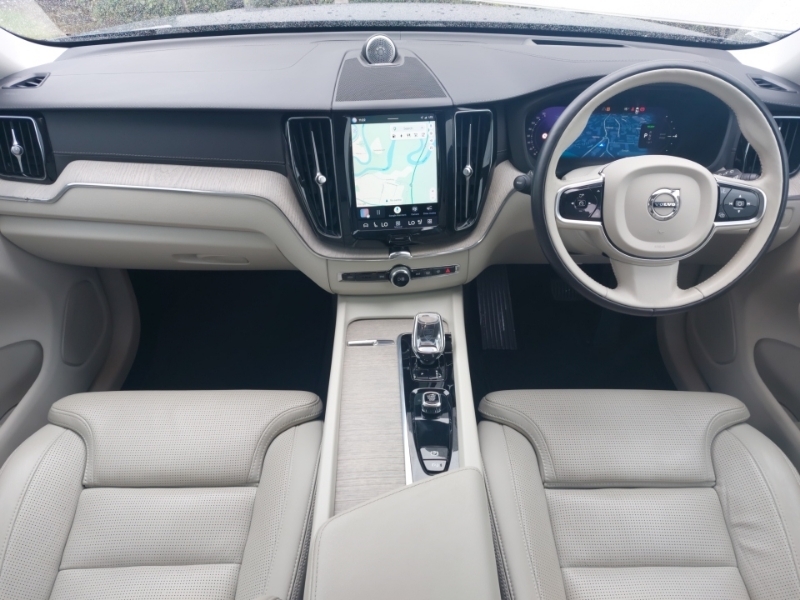 Volvo XC60 2.0 T8 455 Rc Phev Ultimate Dark Awd Gtron Blue #3