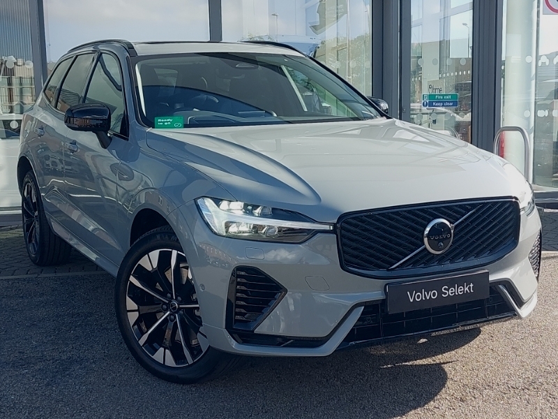 Volvo XC60 2.0 T8 406 Phev Ultra Dark Awd Geartronic Grey