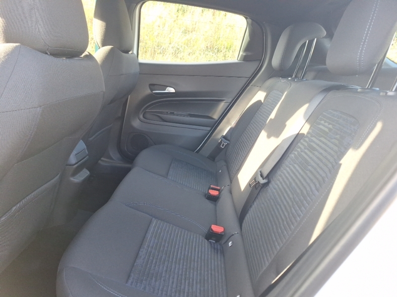 Alfa Romeo Junior 1.2 Turbo Ibrida White #6