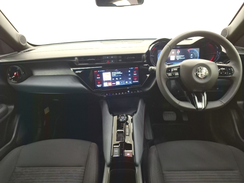 Alfa Romeo Junior 1.2 Turbo Ibrida White #3