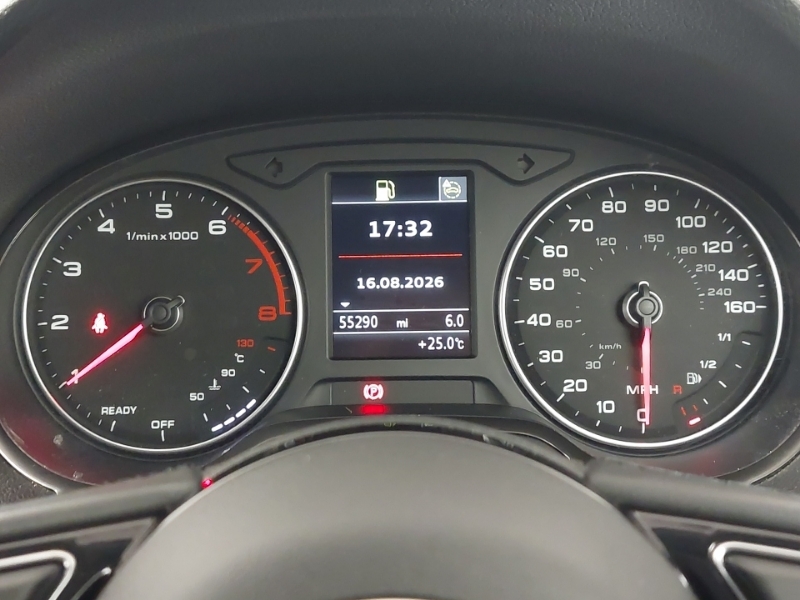Audi Q2 30 Tfsi Sport Black #17