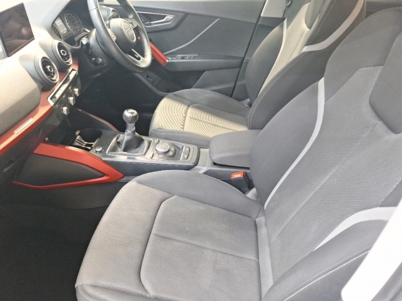 Audi Q2 30 Tdi Sport White #5