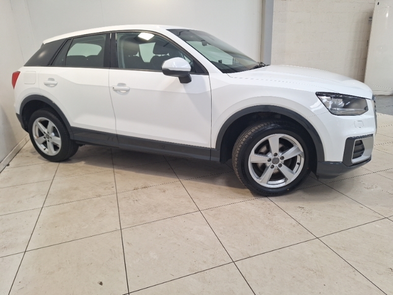 Audi Q2 30 Tfsi Sport Black #7