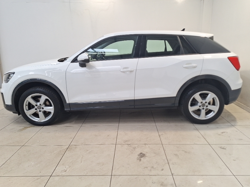 Audi Q2 30 Tdi Sport White #4