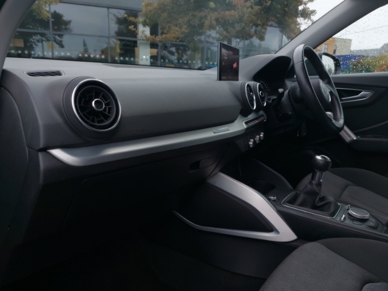 Audi Q2 1.4 Tfsi Sport Grey #5