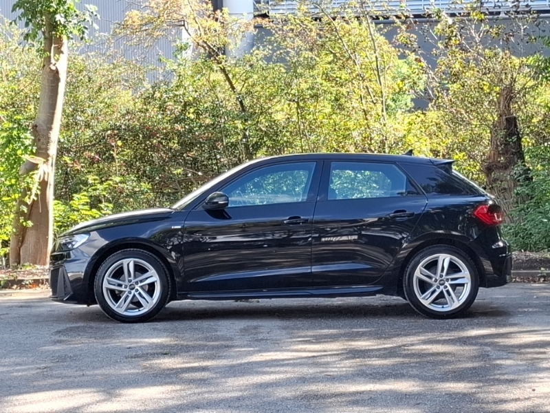Audi A1 25 Tfsi S Line Black #4