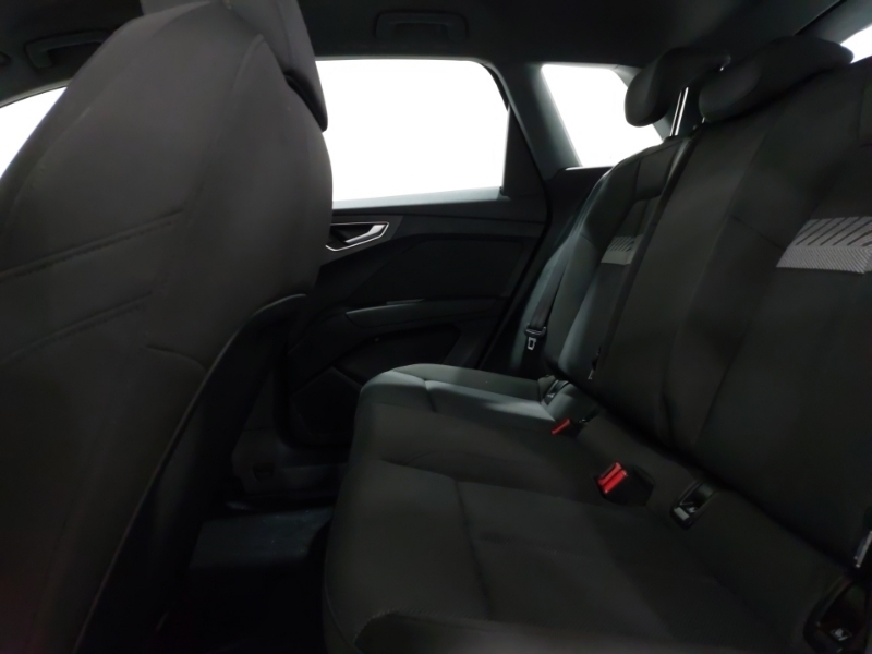Audi Q4 E Tron 125Kw 35 55Kwh Sport Cs Black #6