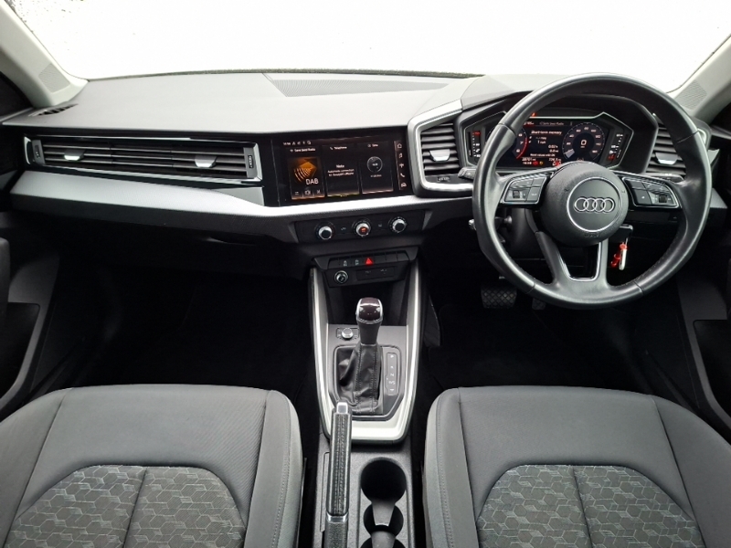 Audi A1 25 Tfsi Sport S Tronic Black #3