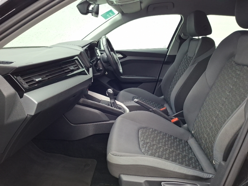 Audi A1 25 Tfsi Sport S Tronic Black #5