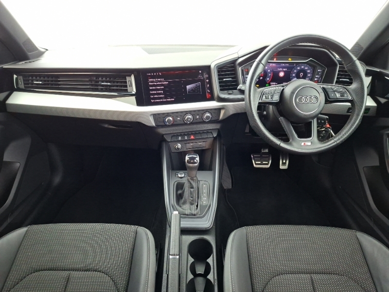 Audi A1 25 Tfsi S Line S Tronic Black #3