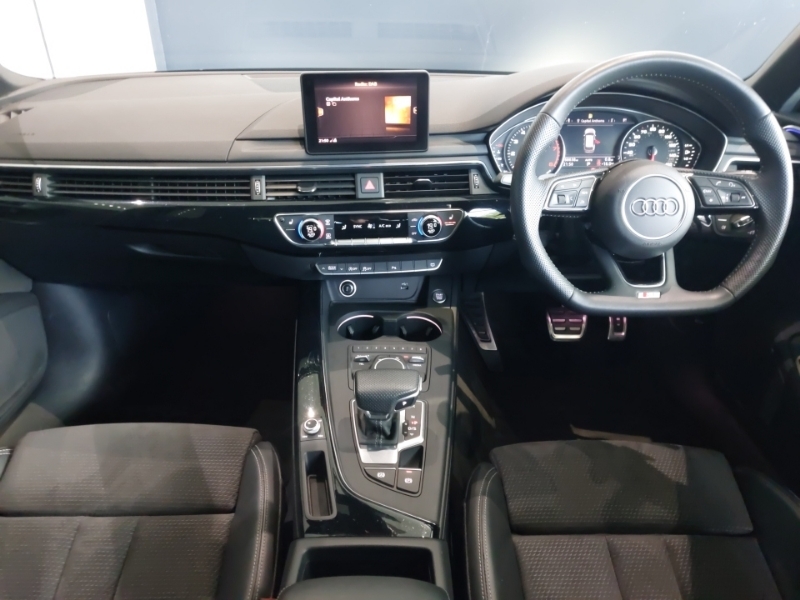Audi A4 35 Tfsi Black Edition S Tronic Grey #3