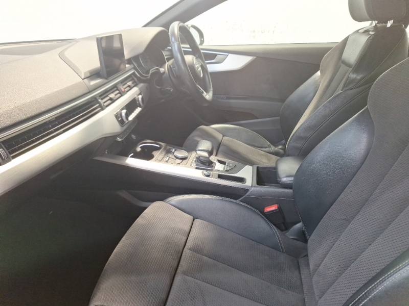 Audi A5 35 Tfsi S Line S Tronic Black #5