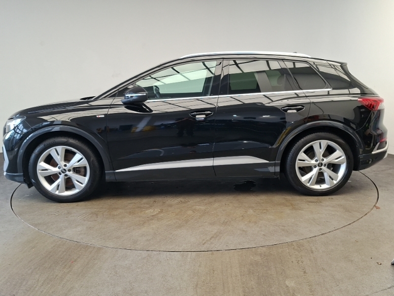 Audi Q4 E Tron 150Kw 40 82Kwh S Line Black #4