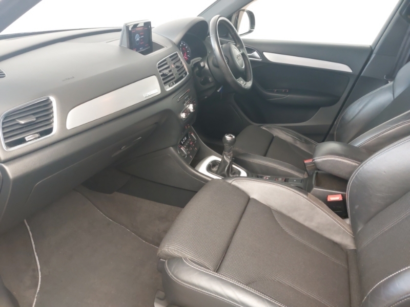 Audi Q3 2.0 Tdi Quattro S Line Edition Black #5