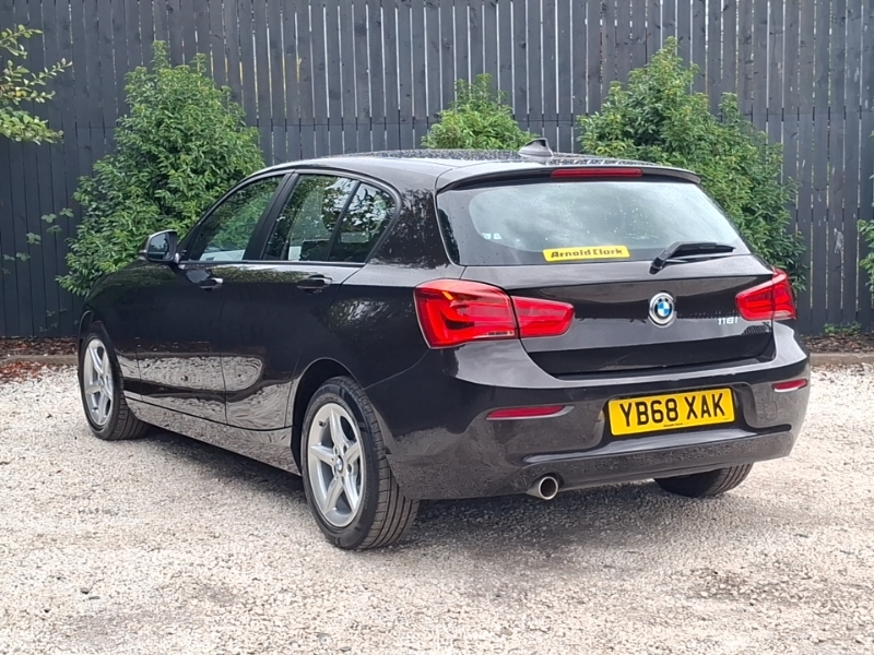 BMW 1 Series 118I 1.5 Se Navservotronic Brown #2