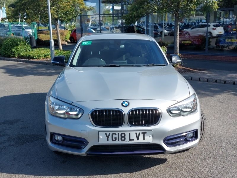 BMW 1 Series Se Red #14