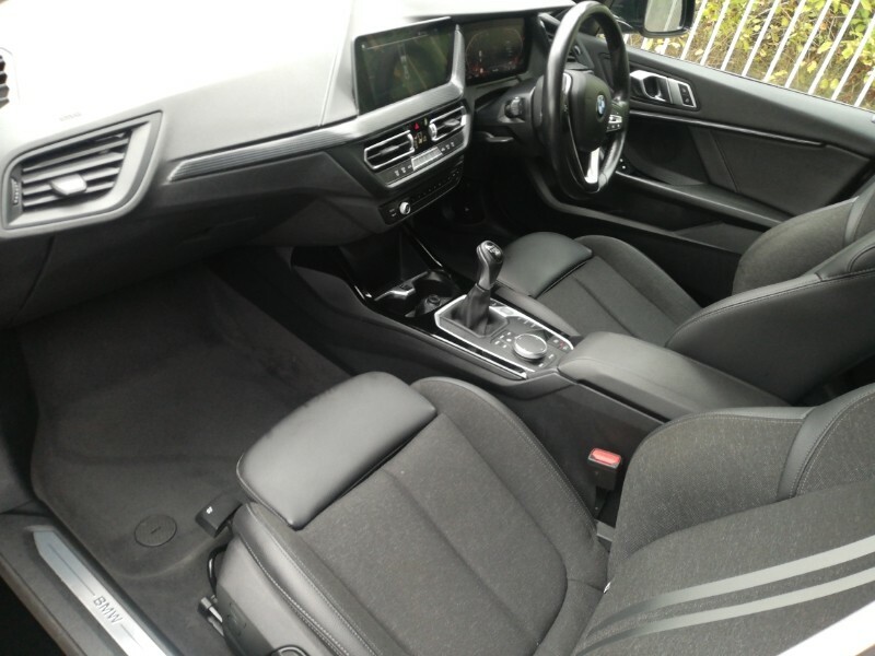 BMW 2 Series 218I 136 Sport Live Cockpit Professional Black #5
