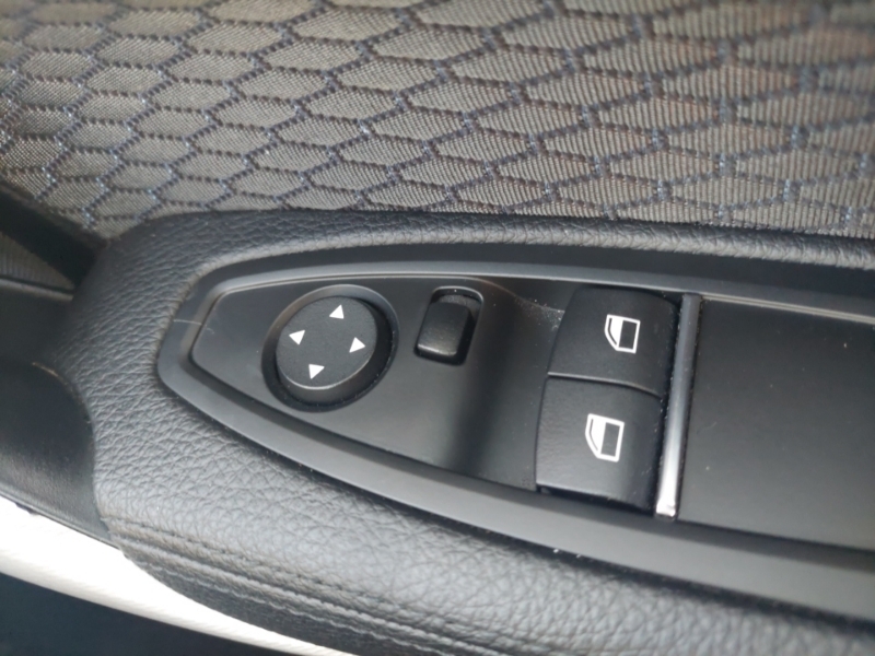 BMW 2 Series 220I Luxury Active Tourer #15