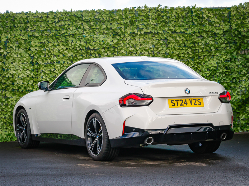 BMW 2 Series 220I M Sport Step White #2