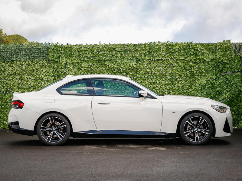 BMW 2 Series 220I M Sport Step White #3